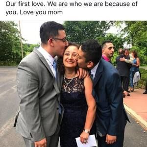 Meet your Posher, Ghada